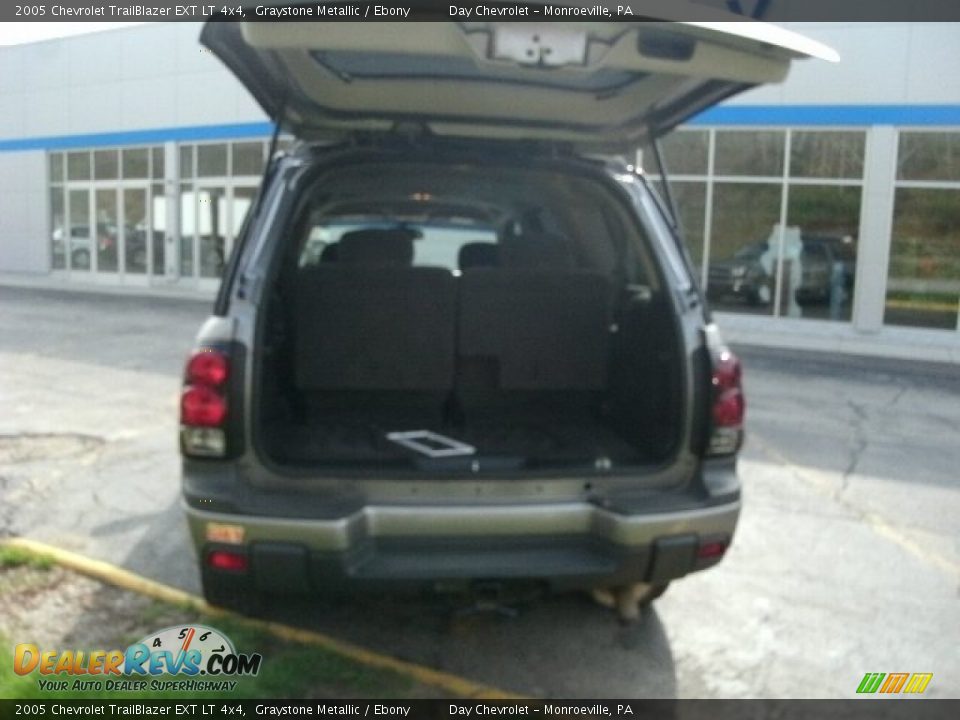 2005 Chevrolet TrailBlazer EXT LT 4x4 Graystone Metallic / Ebony Photo #4