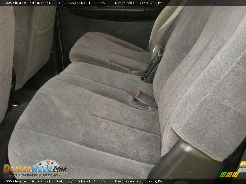 2005 Chevrolet TrailBlazer EXT LT 4x4 Graystone Metallic / Ebony Photo #12