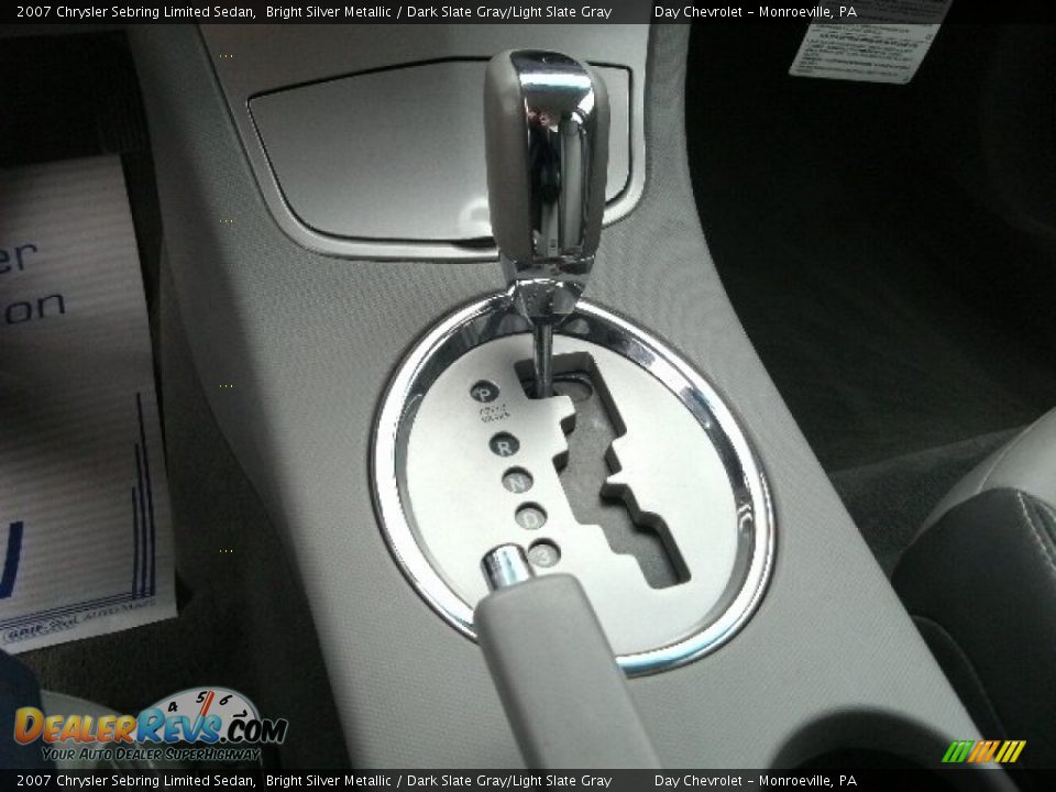 2007 Chrysler Sebring Limited Sedan Bright Silver Metallic / Dark Slate Gray/Light Slate Gray Photo #9