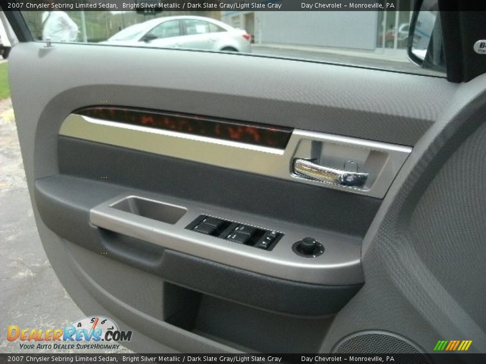 2007 Chrysler Sebring Limited Sedan Bright Silver Metallic / Dark Slate Gray/Light Slate Gray Photo #13