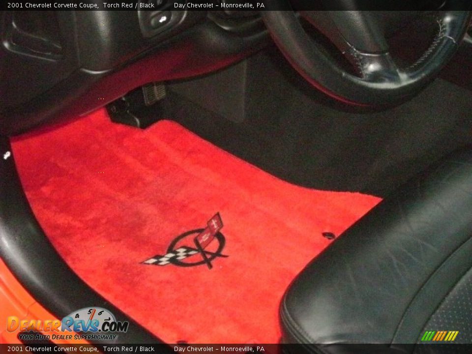 2001 Chevrolet Corvette Coupe Torch Red / Black Photo #11