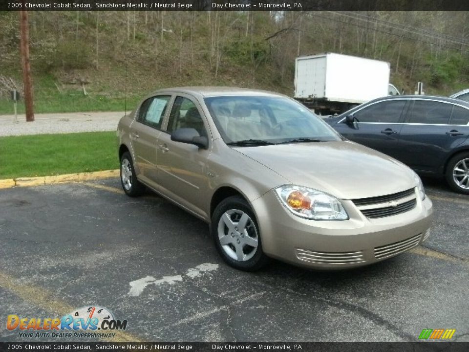 2005 Chevrolet Cobalt Sedan Sandstone Metallic / Neutral Beige Photo #1