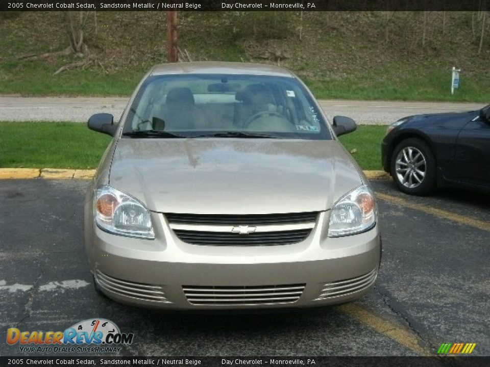 2005 Chevrolet Cobalt Sedan Sandstone Metallic / Neutral Beige Photo #2