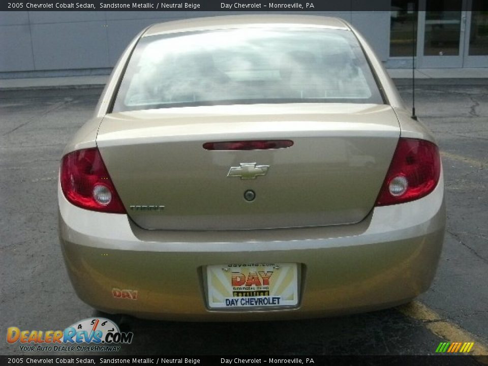 2005 Chevrolet Cobalt Sedan Sandstone Metallic / Neutral Beige Photo #4