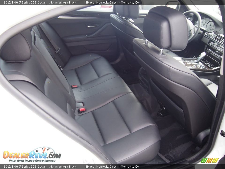2012 BMW 5 Series 528i Sedan Alpine White / Black Photo #6
