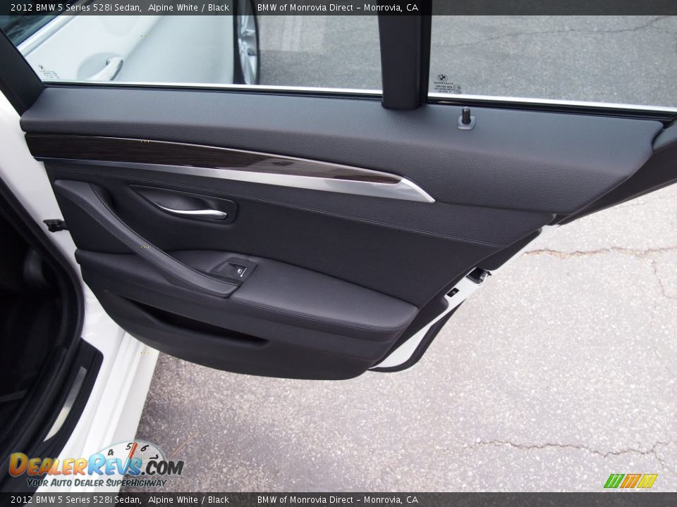 2012 BMW 5 Series 528i Sedan Alpine White / Black Photo #7