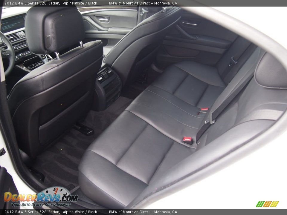 2012 BMW 5 Series 528i Sedan Alpine White / Black Photo #11