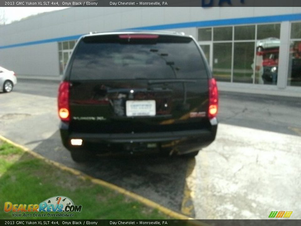 2013 GMC Yukon XL SLT 4x4 Onyx Black / Ebony Photo #4