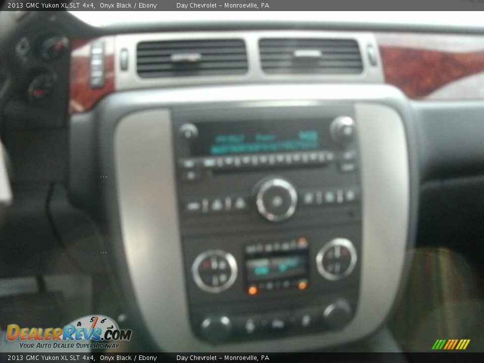 2013 GMC Yukon XL SLT 4x4 Onyx Black / Ebony Photo #13