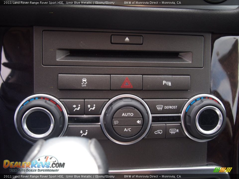 Controls of 2011 Land Rover Range Rover Sport HSE Photo #22