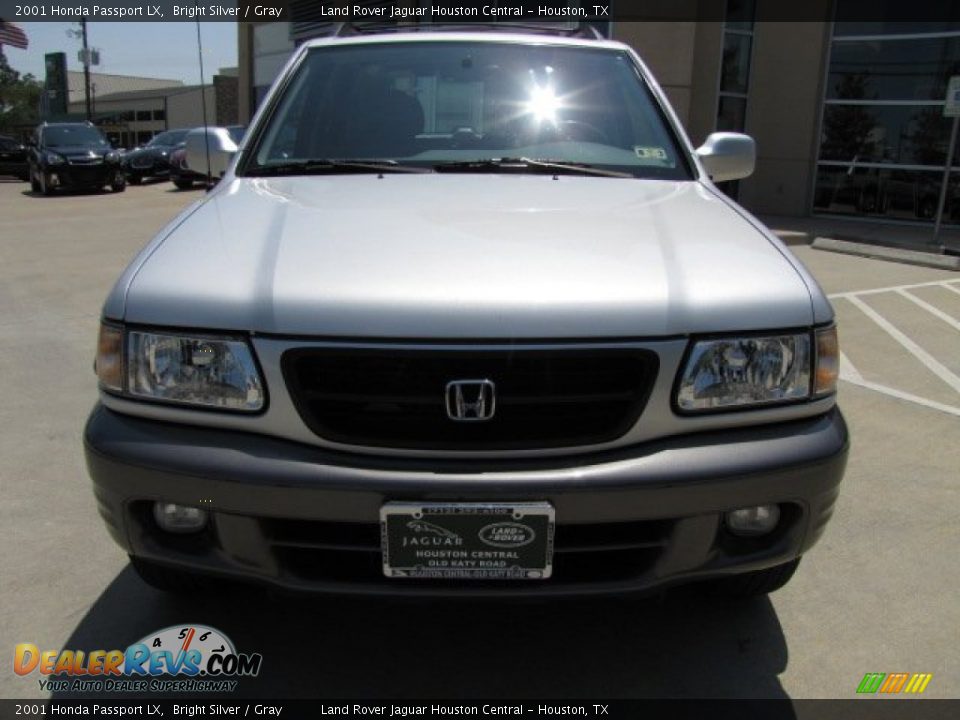 2001 Honda Passport LX Bright Silver / Gray Photo #6