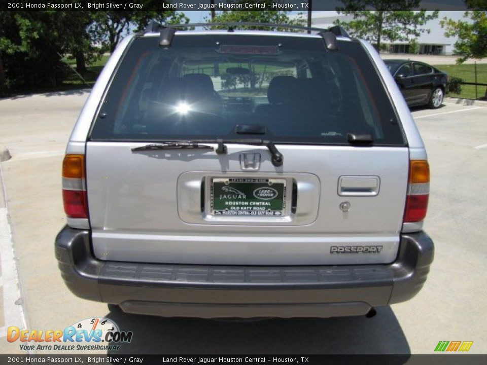 2001 Honda Passport LX Bright Silver / Gray Photo #9