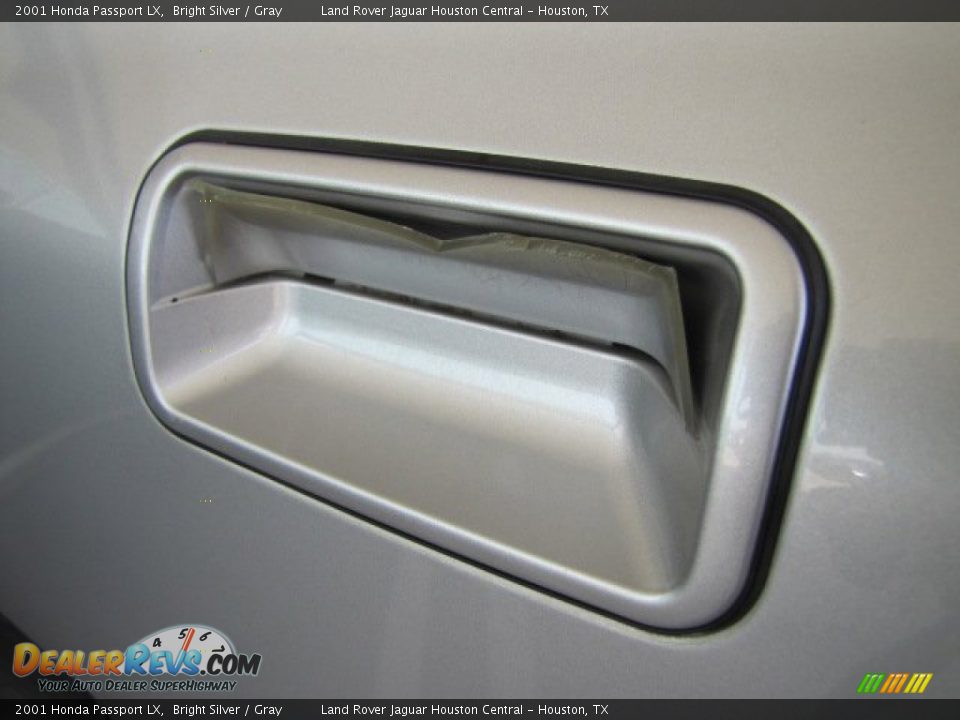 2001 Honda Passport LX Bright Silver / Gray Photo #31
