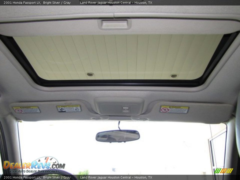 2001 Honda Passport LX Bright Silver / Gray Photo #34
