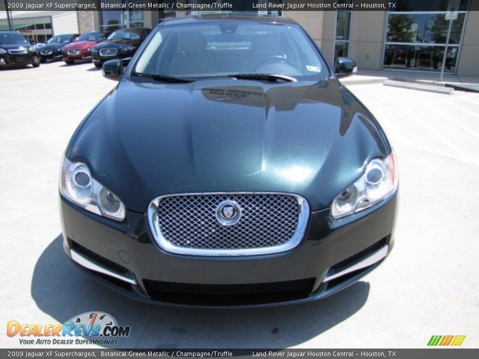 2009 Jaguar XF Supercharged Botanical Green Metallic / Champagne/Truffle Photo #6