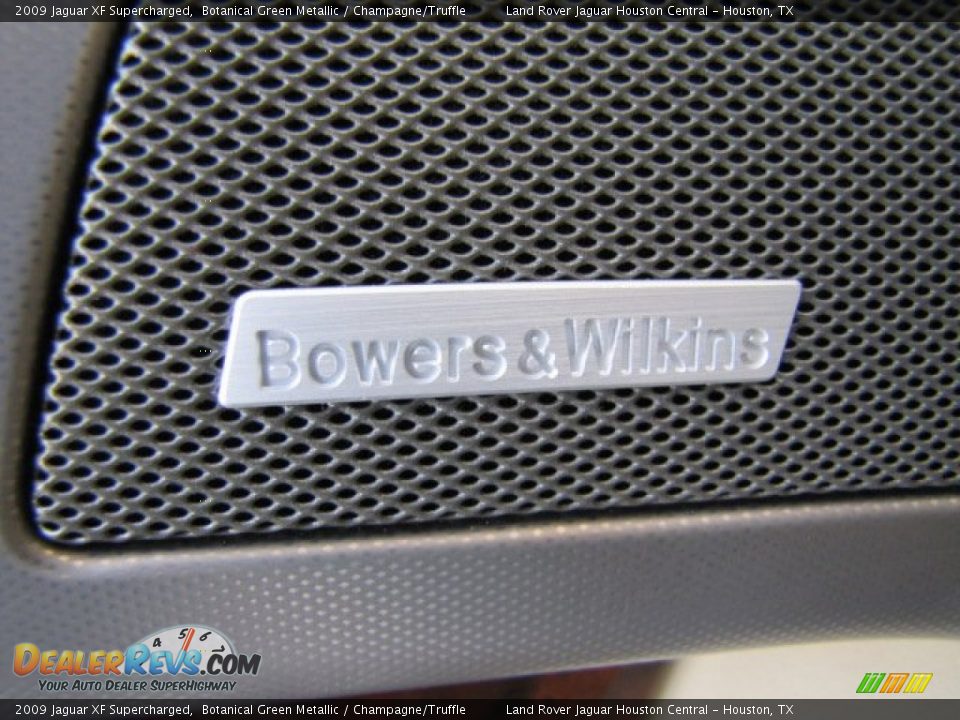 Audio System of 2009 Jaguar XF Supercharged Photo #34