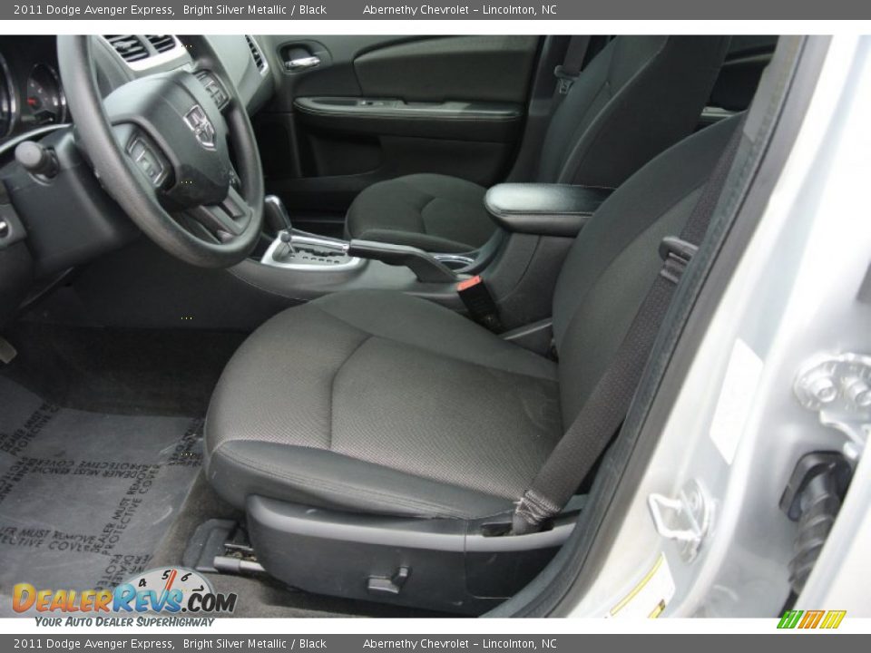 2011 Dodge Avenger Express Bright Silver Metallic / Black Photo #8