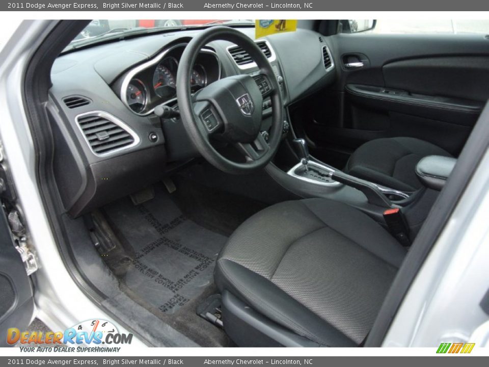 2011 Dodge Avenger Express Bright Silver Metallic / Black Photo #20