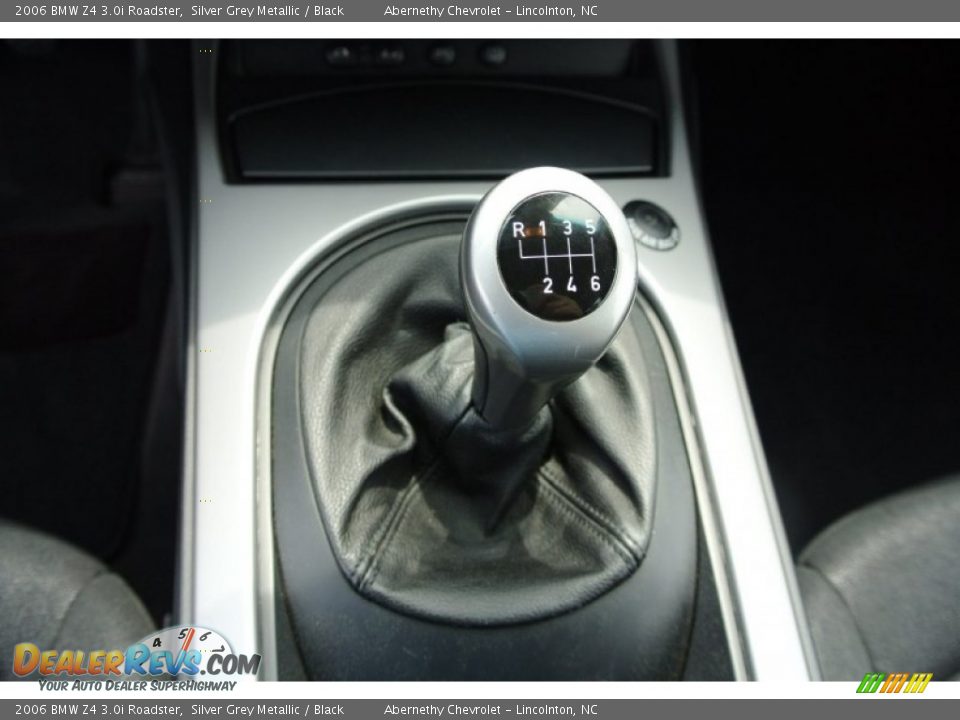 2006 BMW Z4 3.0i Roadster Shifter Photo #9