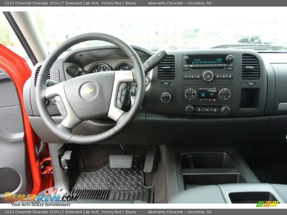 2013 Chevrolet Silverado 1500 LT Extended Cab 4x4 Victory Red / Ebony Photo #16