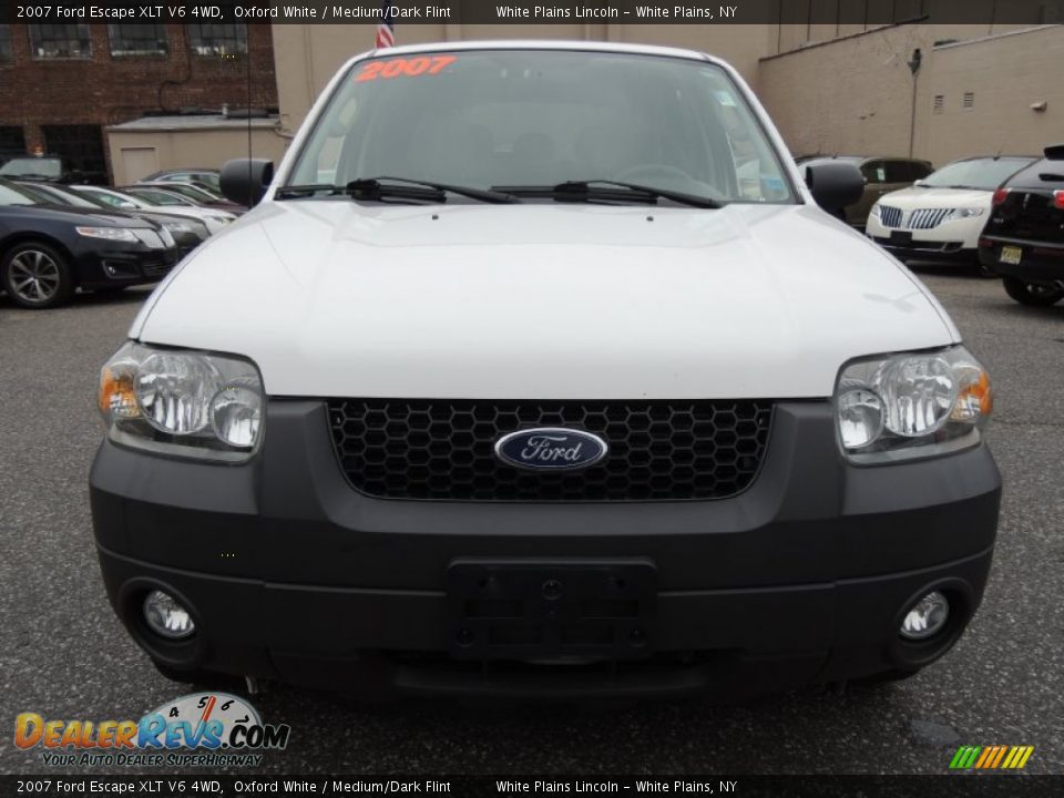 2007 Ford Escape XLT V6 4WD Oxford White / Medium/Dark Flint Photo #3