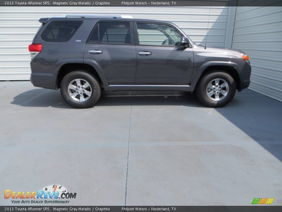 2013 Toyota 4Runner SR5 Magnetic Gray Metallic / Graphite Photo #3