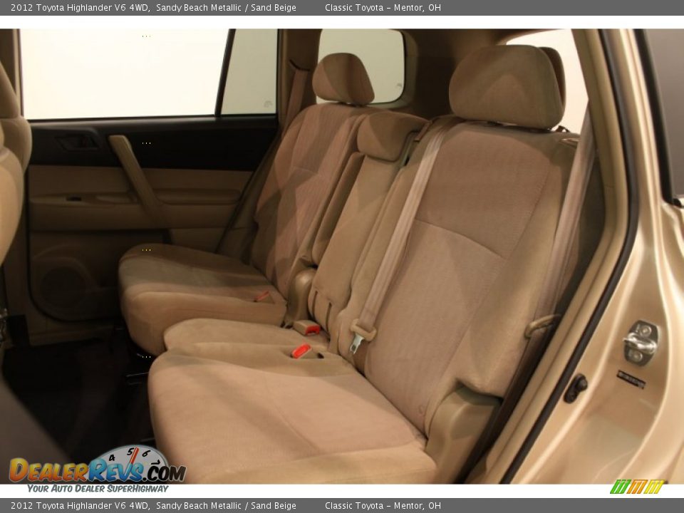 2012 Toyota Highlander V6 4WD Sandy Beach Metallic / Sand Beige Photo #13