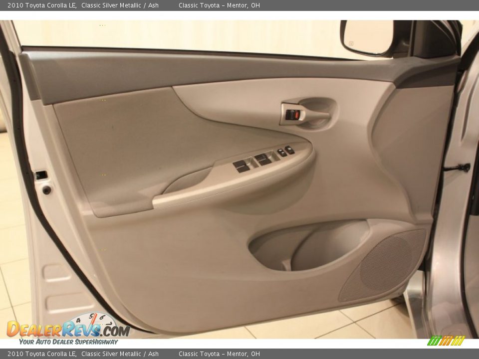 2010 Toyota Corolla LE Classic Silver Metallic / Ash Photo #4