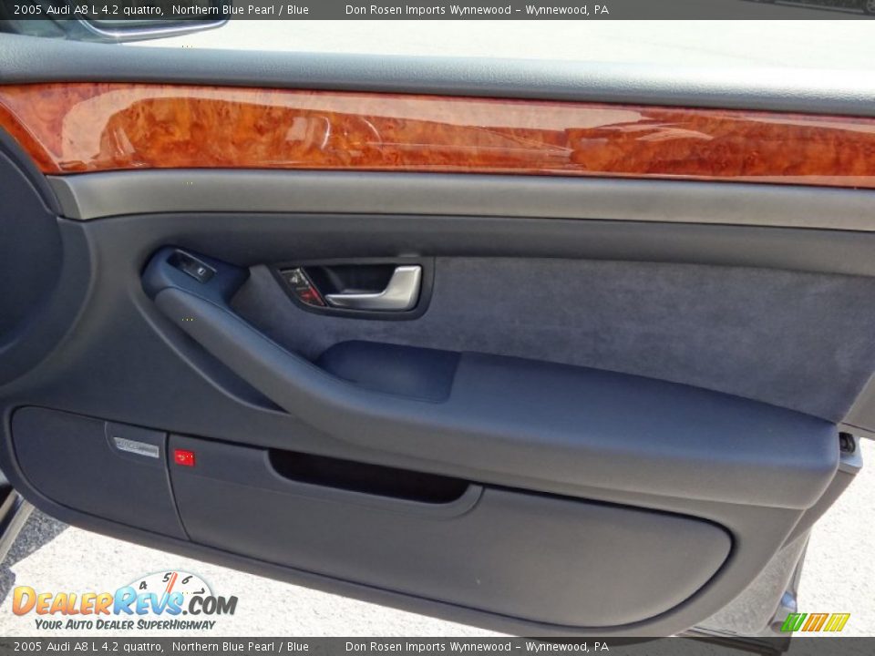 2005 Audi A8 L 4.2 quattro Northern Blue Pearl / Blue Photo #21