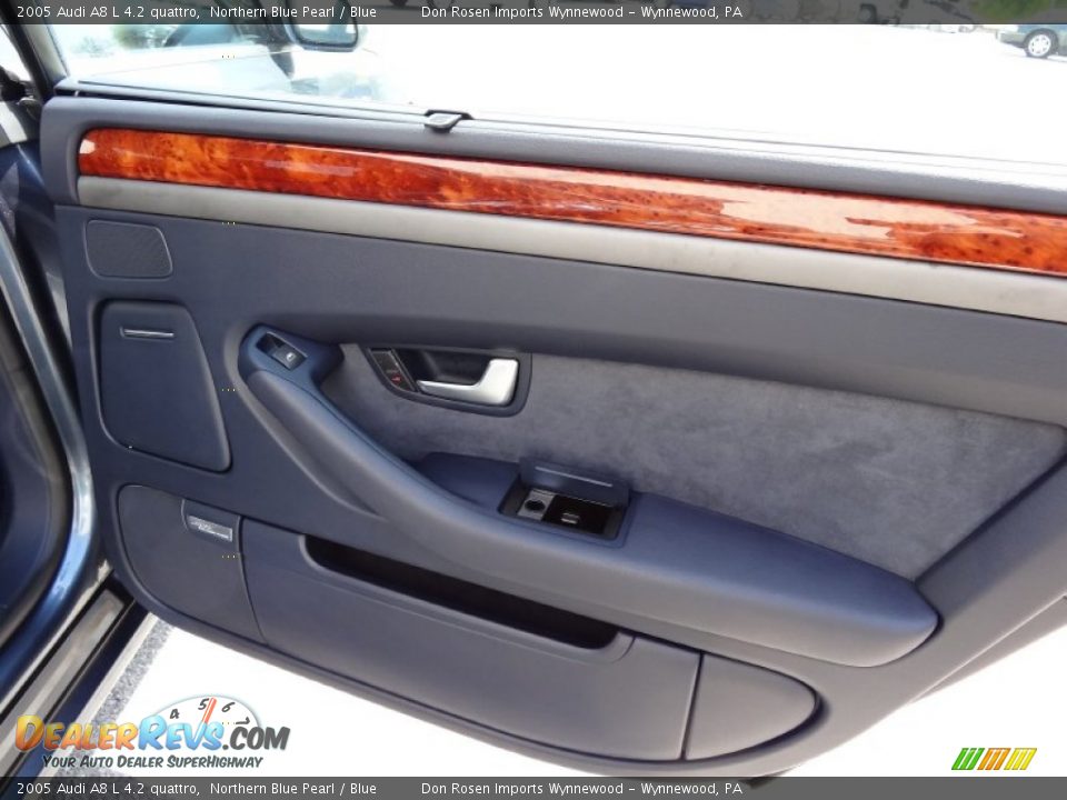 2005 Audi A8 L 4.2 quattro Northern Blue Pearl / Blue Photo #23