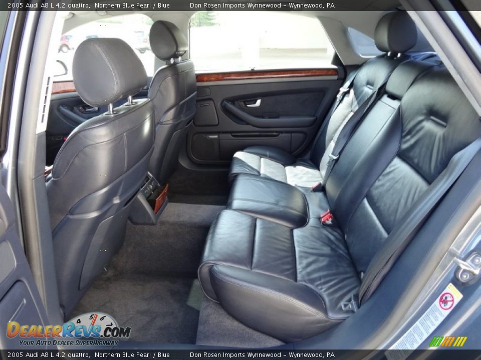 2005 Audi A8 L 4.2 quattro Northern Blue Pearl / Blue Photo #24