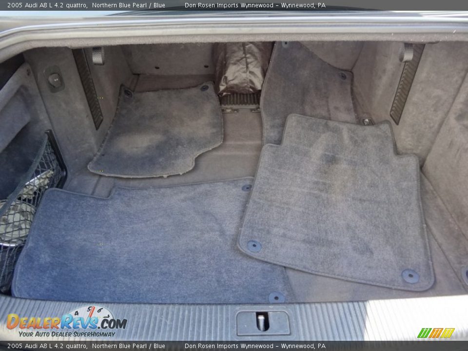 2005 Audi A8 L 4.2 quattro Trunk Photo #28