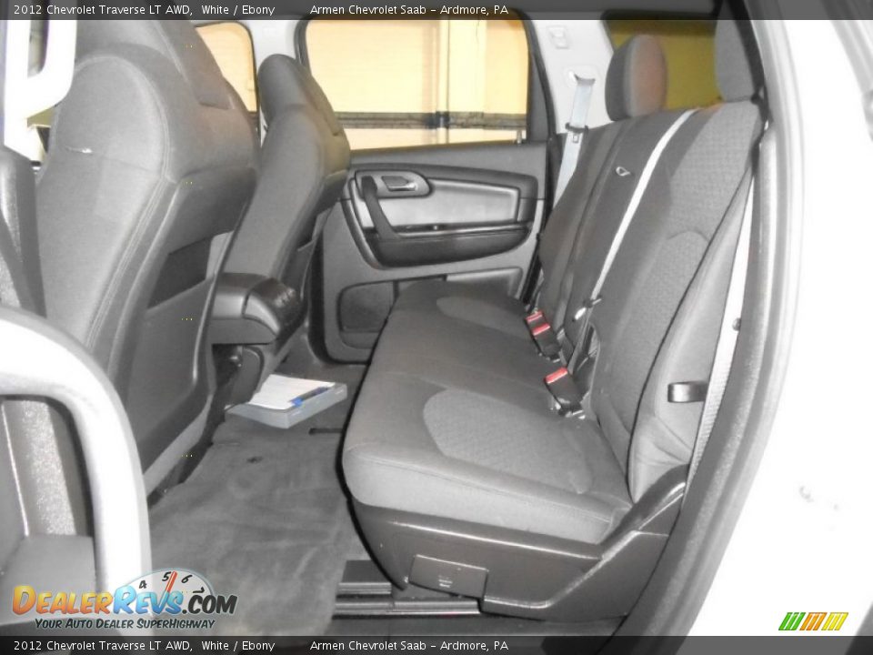2012 Chevrolet Traverse LT AWD White / Ebony Photo #17