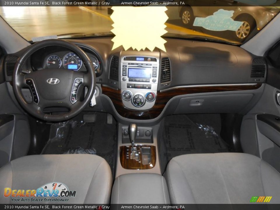 2010 Hyundai Santa Fe SE Black Forest Green Metallic / Gray Photo #18