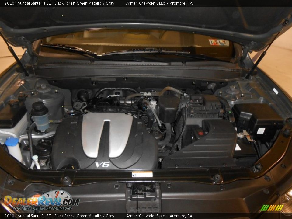 2010 Hyundai Santa Fe SE Black Forest Green Metallic / Gray Photo #20