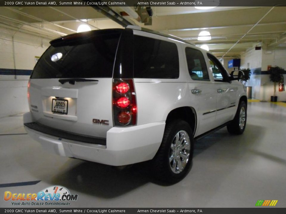 2009 GMC Yukon Denali AWD Summit White / Cocoa/Light Cashmere Photo #5