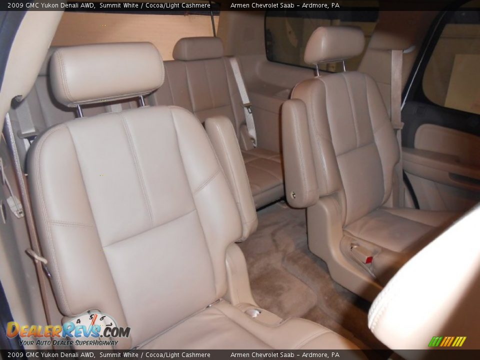 2009 GMC Yukon Denali AWD Summit White / Cocoa/Light Cashmere Photo #15