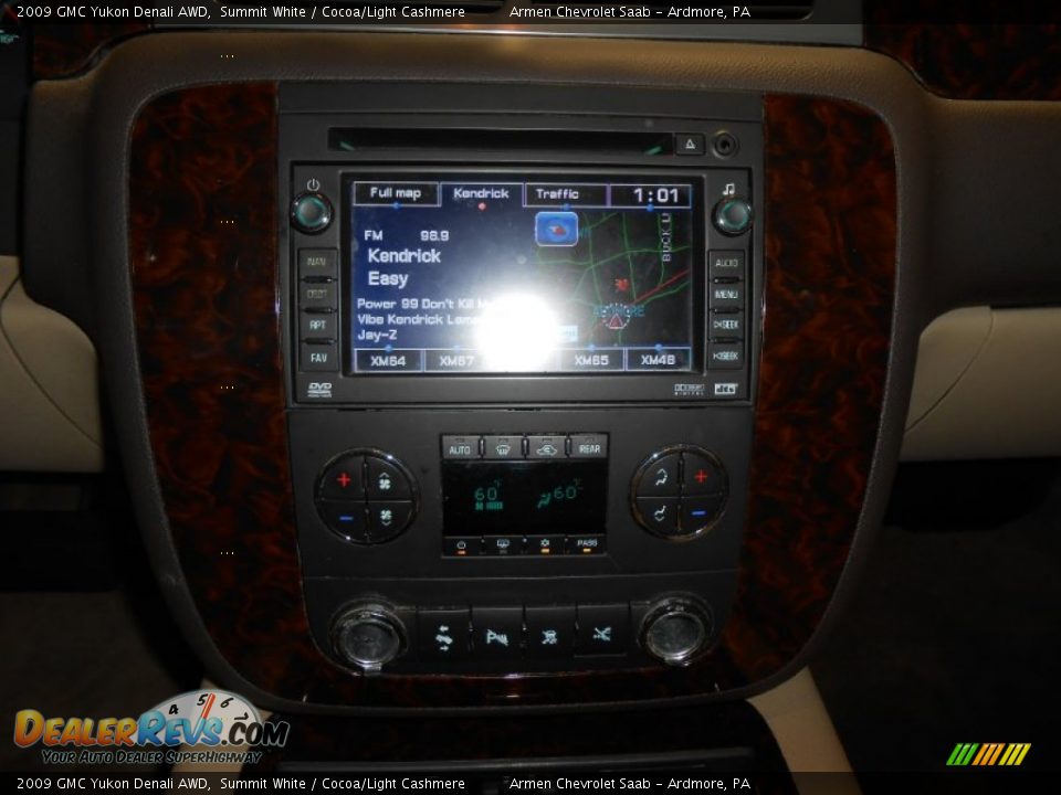 2009 GMC Yukon Denali AWD Summit White / Cocoa/Light Cashmere Photo #23