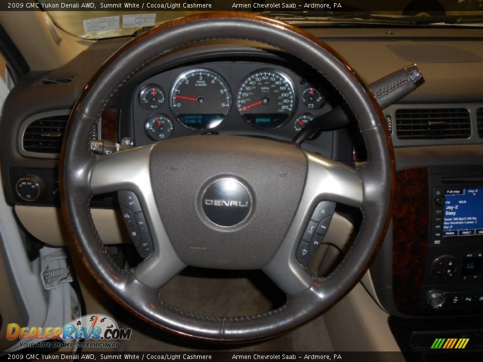 2009 GMC Yukon Denali AWD Summit White / Cocoa/Light Cashmere Photo #24