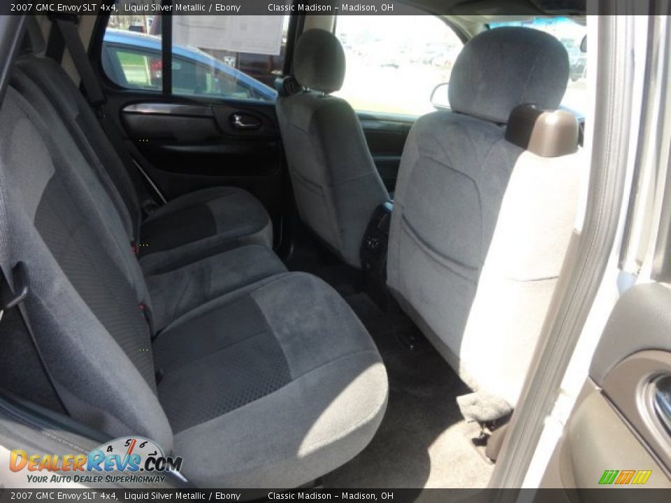 2007 GMC Envoy SLT 4x4 Liquid Silver Metallic / Ebony Photo #11