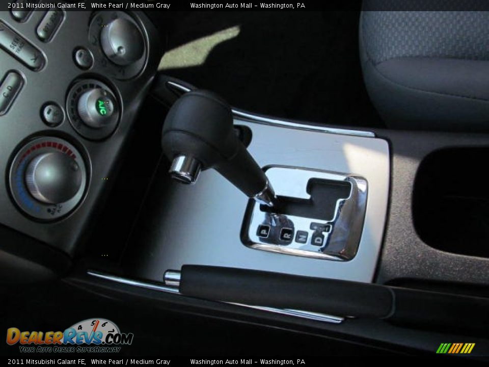 2011 Mitsubishi Galant FE White Pearl / Medium Gray Photo #16