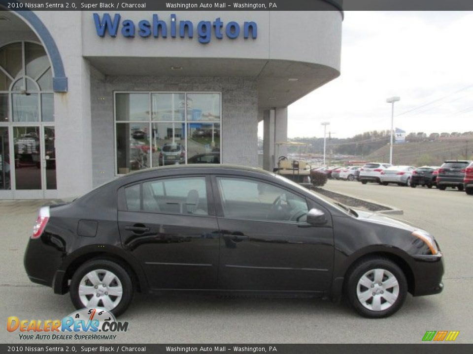 2010 Nissan Sentra 2.0 Super Black / Charcoal Photo #2