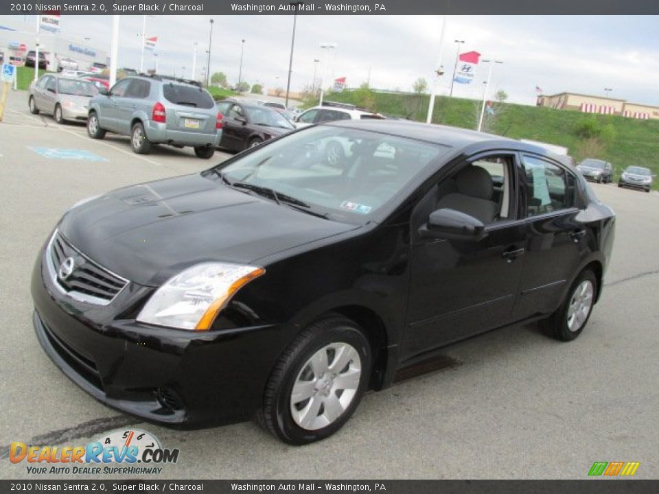 2010 Nissan Sentra 2.0 Super Black / Charcoal Photo #5