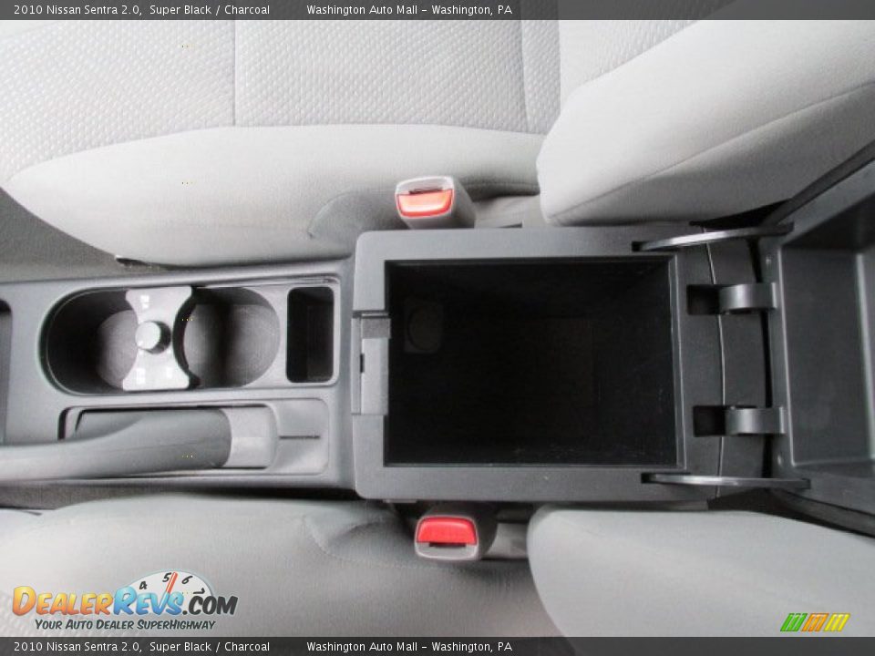 2010 Nissan Sentra 2.0 Super Black / Charcoal Photo #16