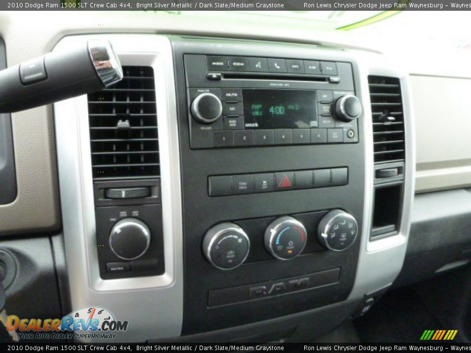 2010 Dodge Ram 1500 SLT Crew Cab 4x4 Bright Silver Metallic / Dark Slate/Medium Graystone Photo #18