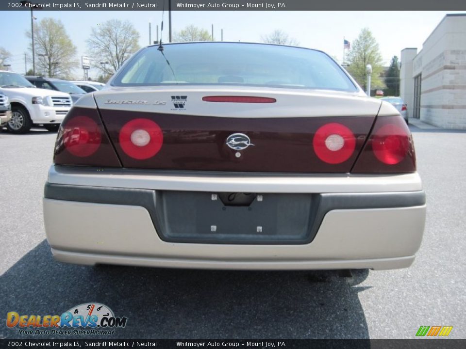 2002 Chevrolet Impala LS Sandrift Metallic / Neutral Photo #4