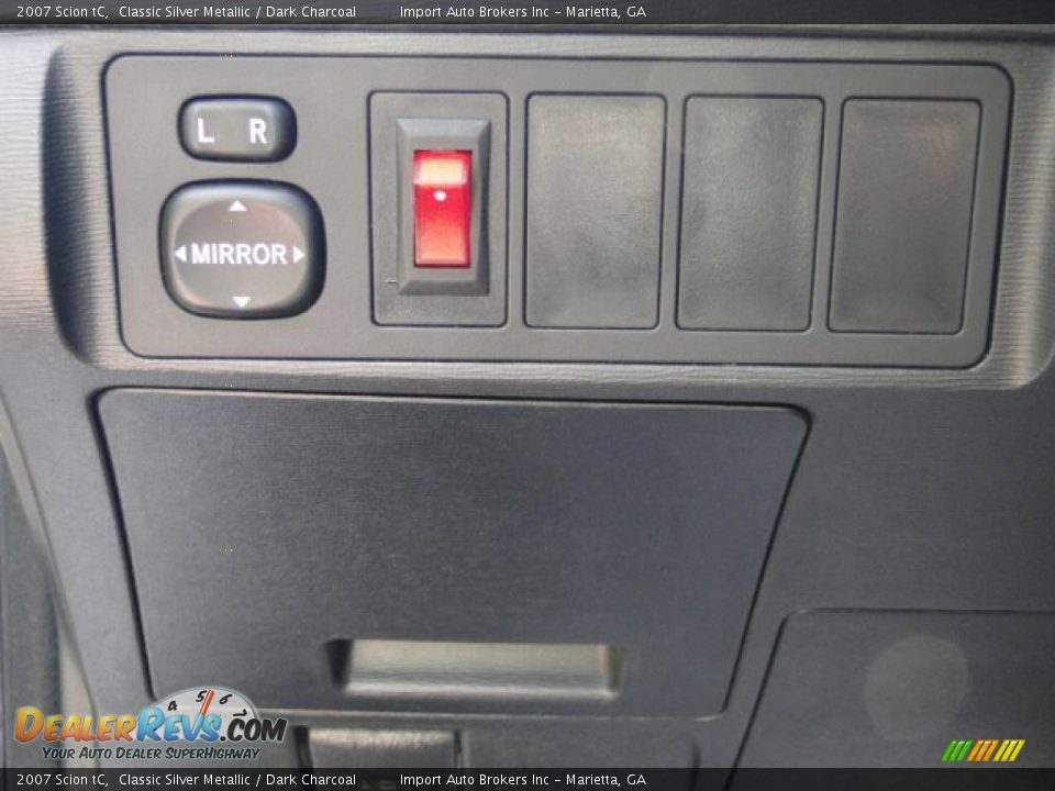 2007 Scion tC Classic Silver Metallic / Dark Charcoal Photo #27