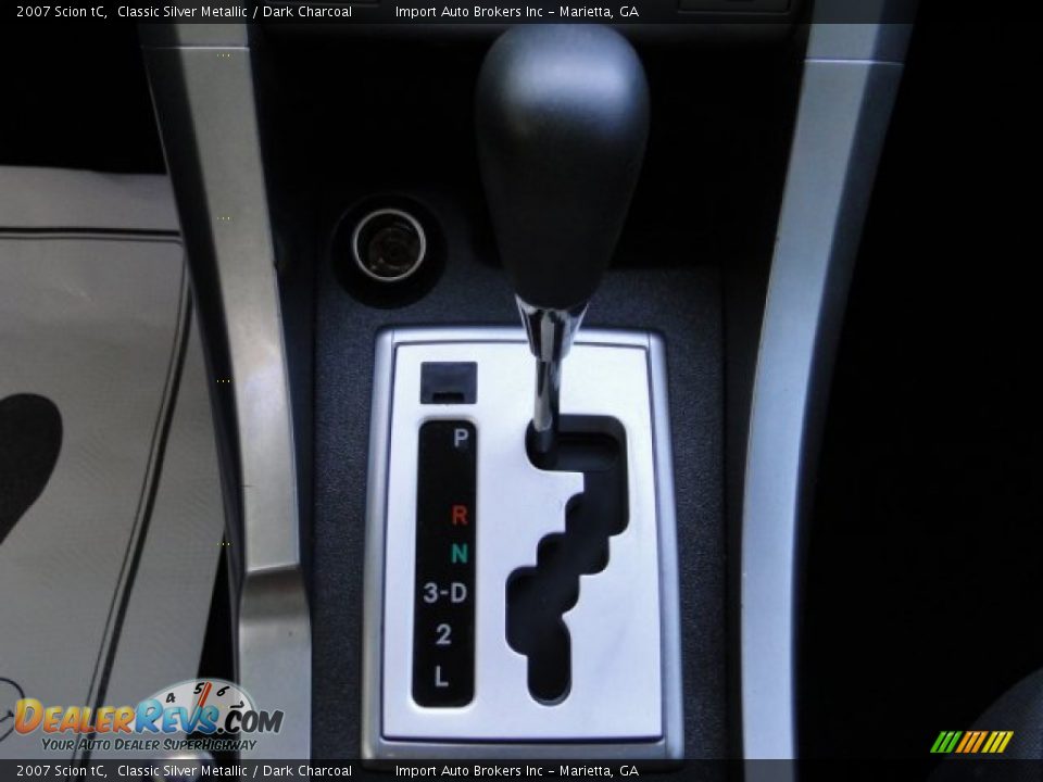 2007 Scion tC Classic Silver Metallic / Dark Charcoal Photo #28