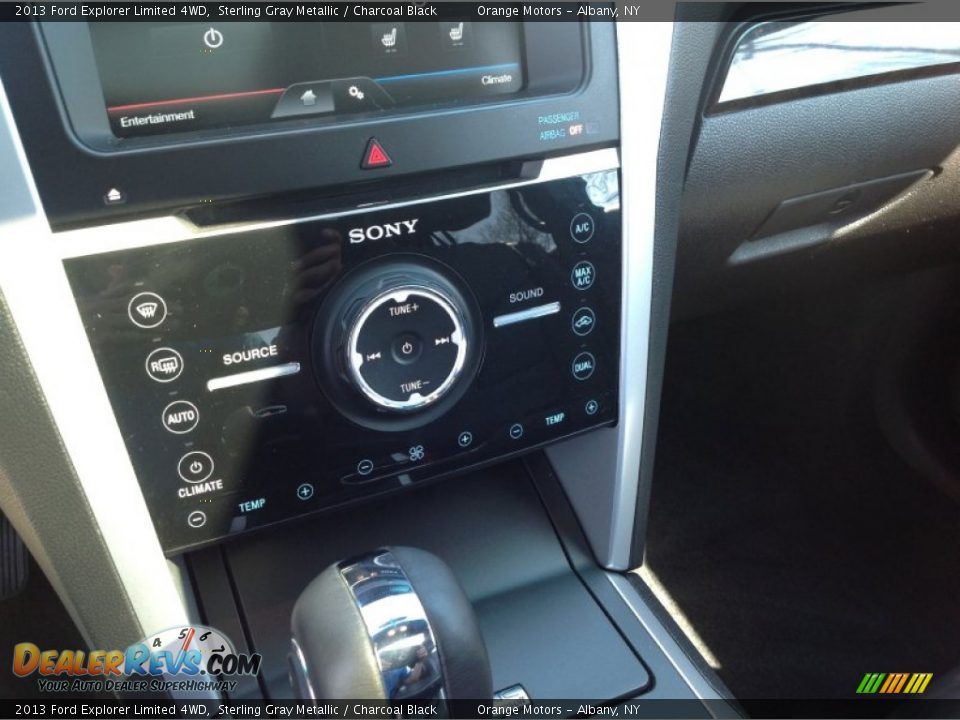 2013 Ford Explorer Limited 4WD Sterling Gray Metallic / Charcoal Black Photo #25