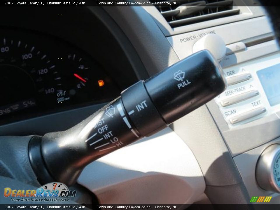 2007 Toyota Camry LE Titanium Metallic / Ash Photo #19
